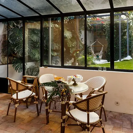 Apartment Pool & Garden In The Heart Of *