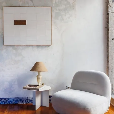 Pool & Garden In The Heart Of Лісабон